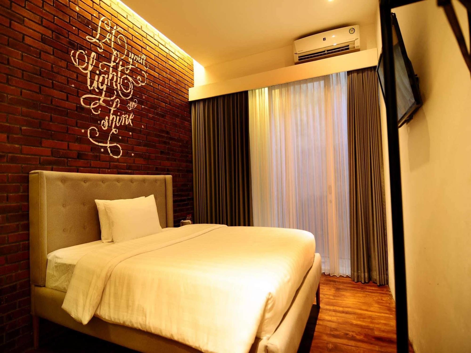 Wood Pecker Hotel Pakualaman Екстериор снимка